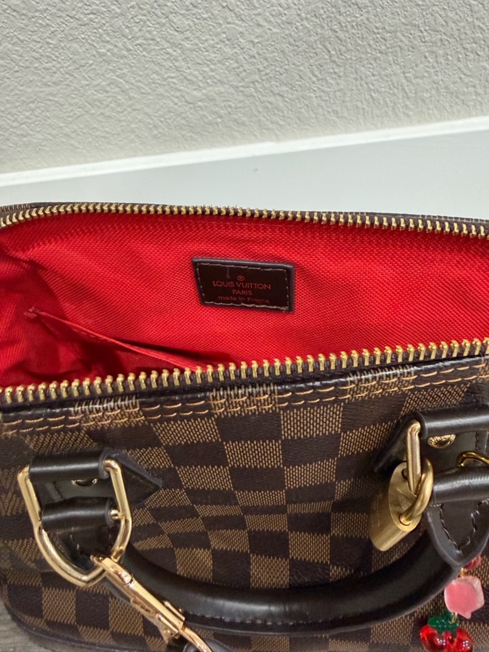 Louis Vuitton Lookalike Checkered Dome Satchel Bag with Charms - Picture 3 of 5